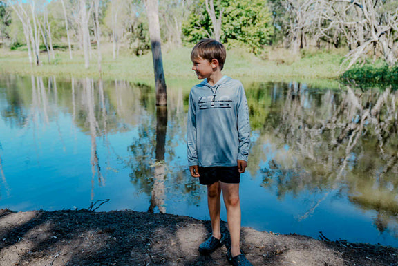 Kids performance long sleeve fishing shirt with water-resistant pockets and elastic hood, sun protection, no buff or thumb holes